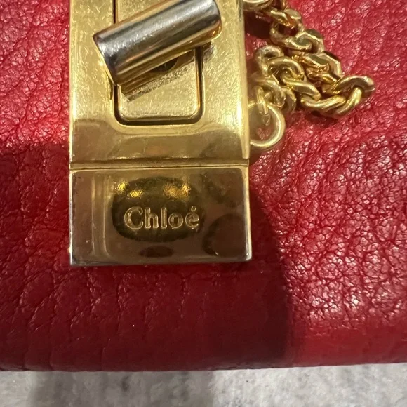 Chloé Drew Long Red Leather Wallet ( all inclusive)
Box, Dust bag, tag,COA card - Picture 5 of 16